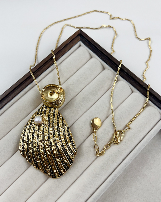 Orla Pearl Set | Jewellery | Natural Pearl & 18k Gold โ Lunari Jewellery