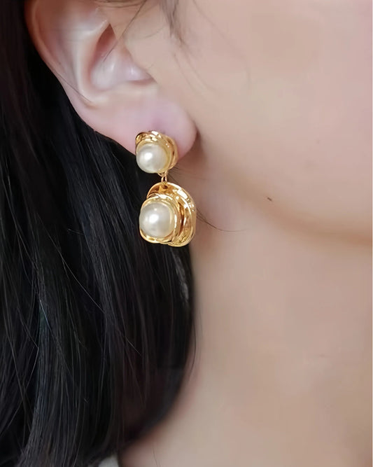 Encircle Pearl Drops | Earrings | Natural Pearl & 18k Gold – Lunari Jewellery