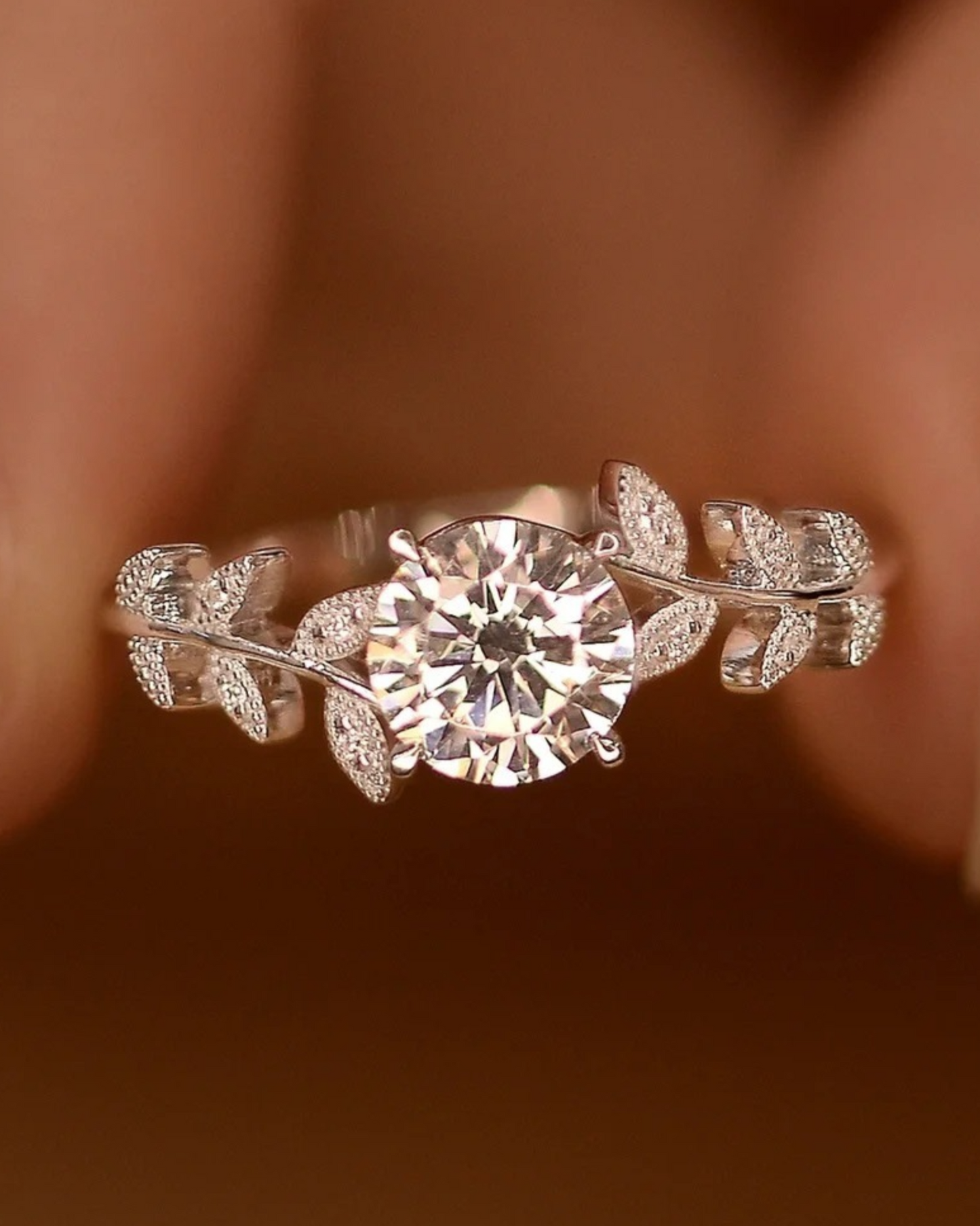 Moissanite Eden Vine Ring | Ring | Moissanite & 18k Gold – Lunari Jewellery