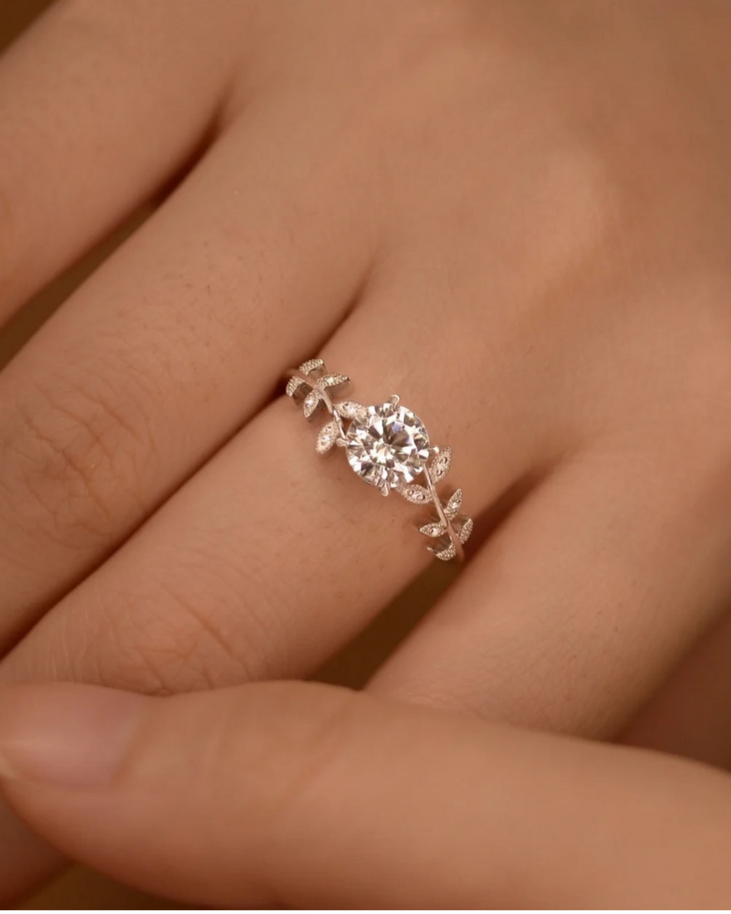 Moissanite Eden Vine Ring | Ring | Moissanite & 18k Gold – Lunari Jewellery