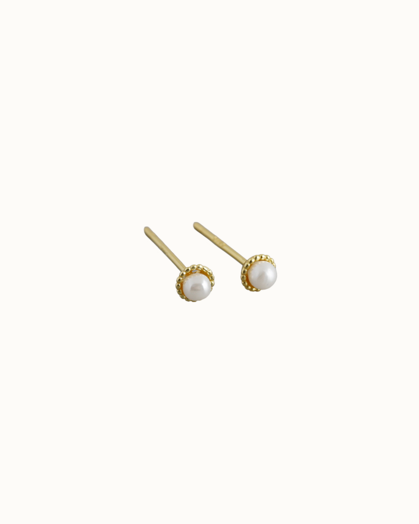 Halo Pearl Studs | Earrings | Natural Pearl & 18k Gold – Lunari Jewellery