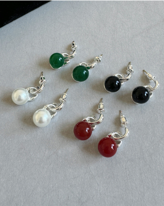 Orb Essence Earrings | Earrings | Natural Pearl & 18k Gold โ Lunari Jewellery