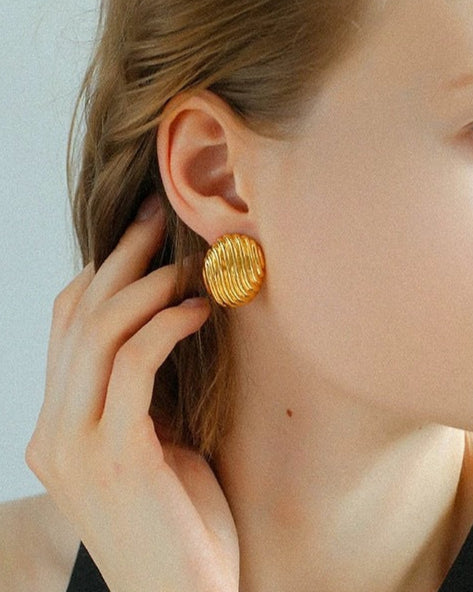 Shelline Studs | Earrings | S925 Sterling Silver โ Lunari Jewellery