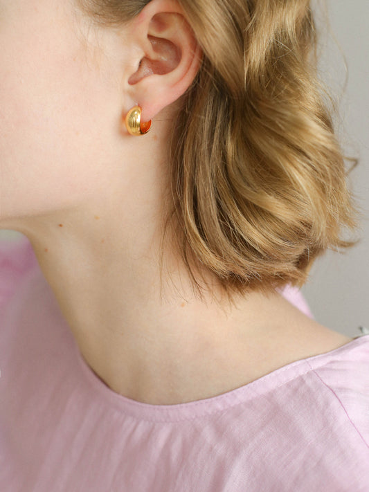 Revolva Huggies | Earrings | S925 Sterling Silver โ Lunari Jewellery