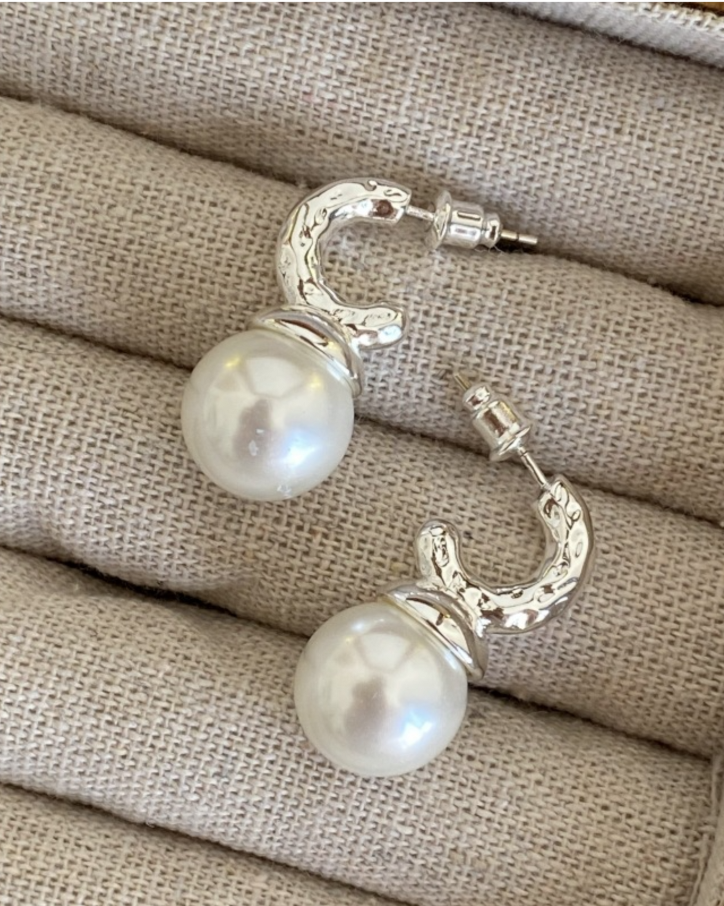 Cradle Pearl Huggies | Earrings | Natural Pearl & 18k Gold – Lunari Jewellery