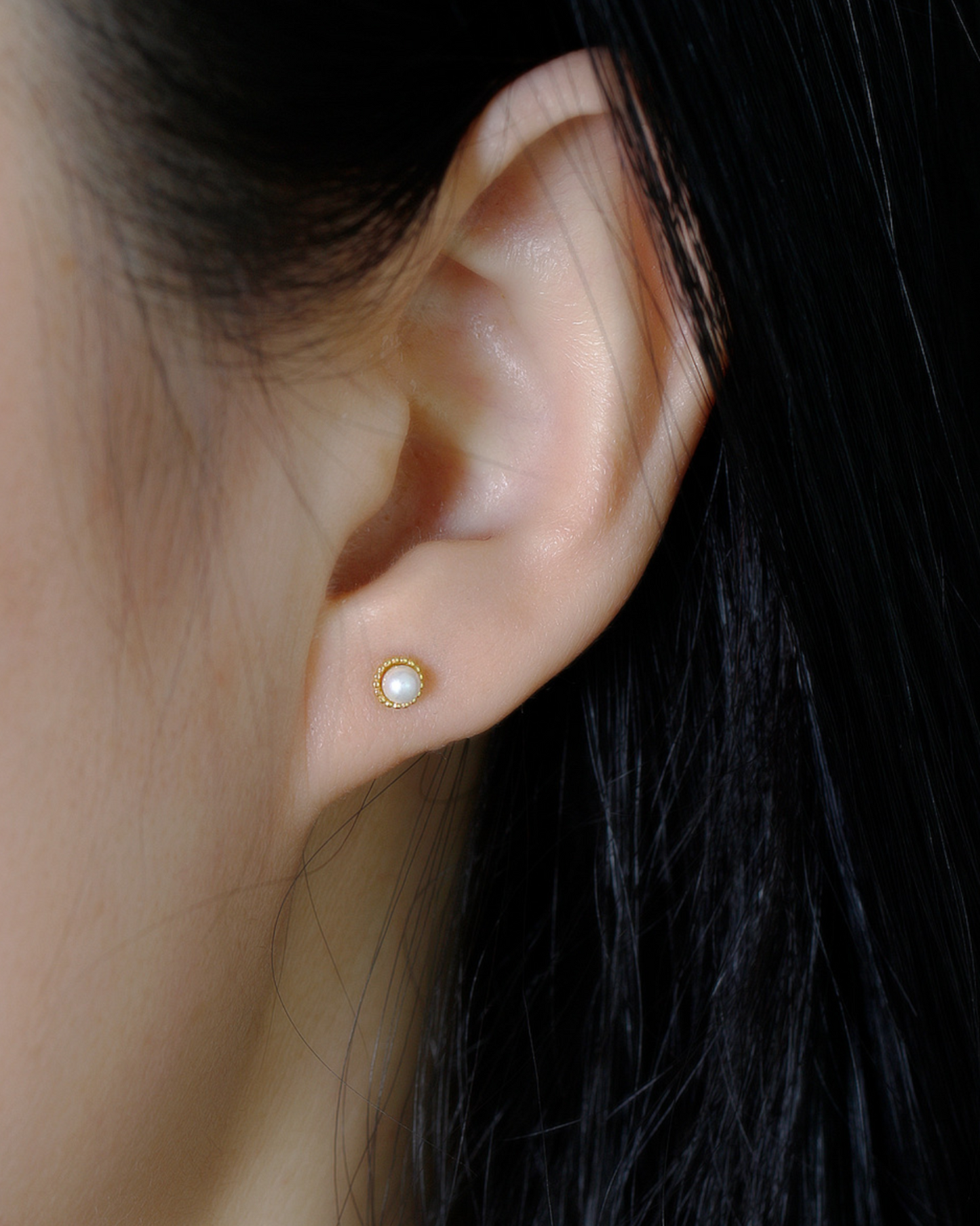 Halo Pearl Studs | Earrings | Natural Pearl & 18k Gold – Lunari Jewellery