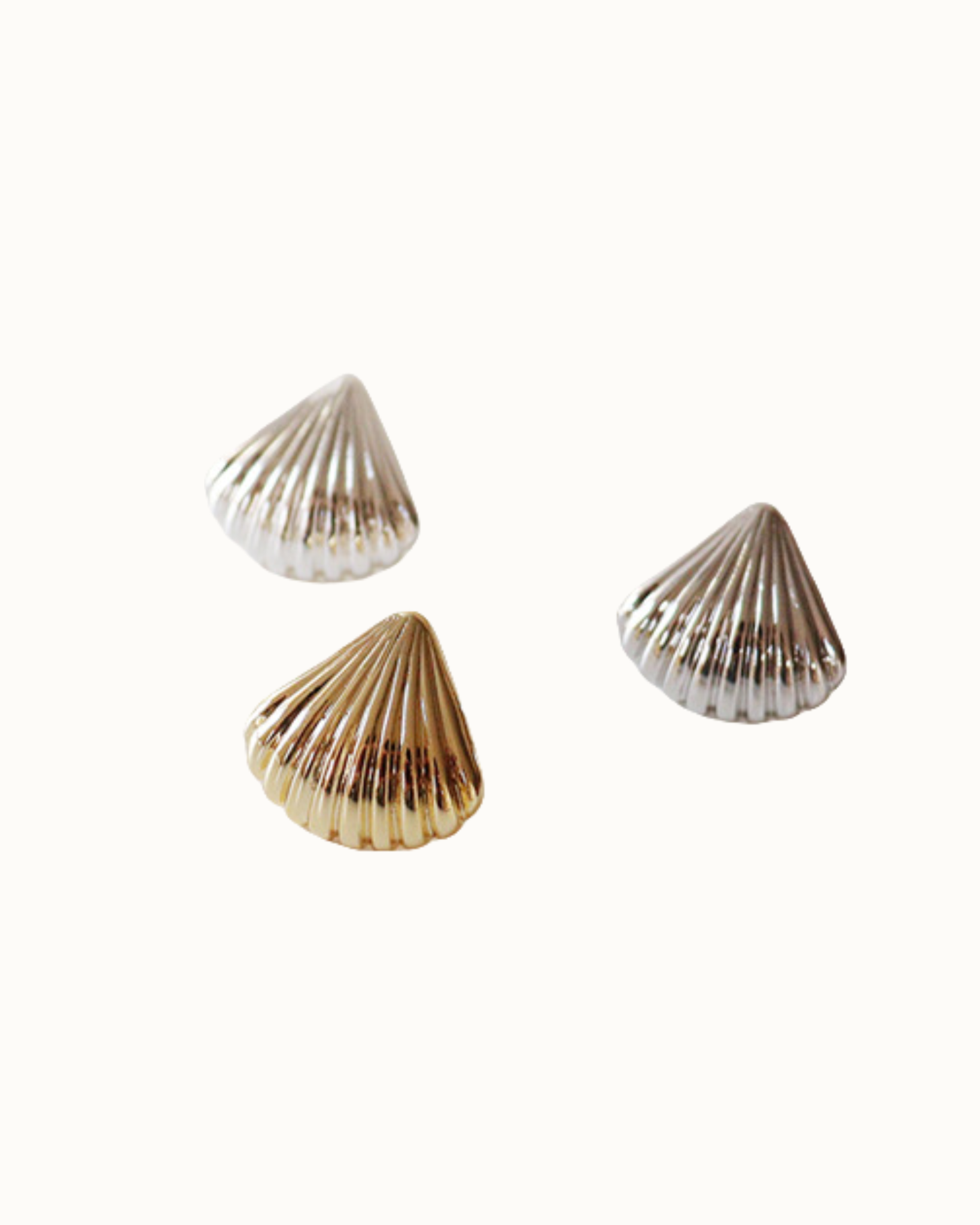 Shell Crest Studs | Earrings | Rhodium & S925 Silver – Lunari Jewellery