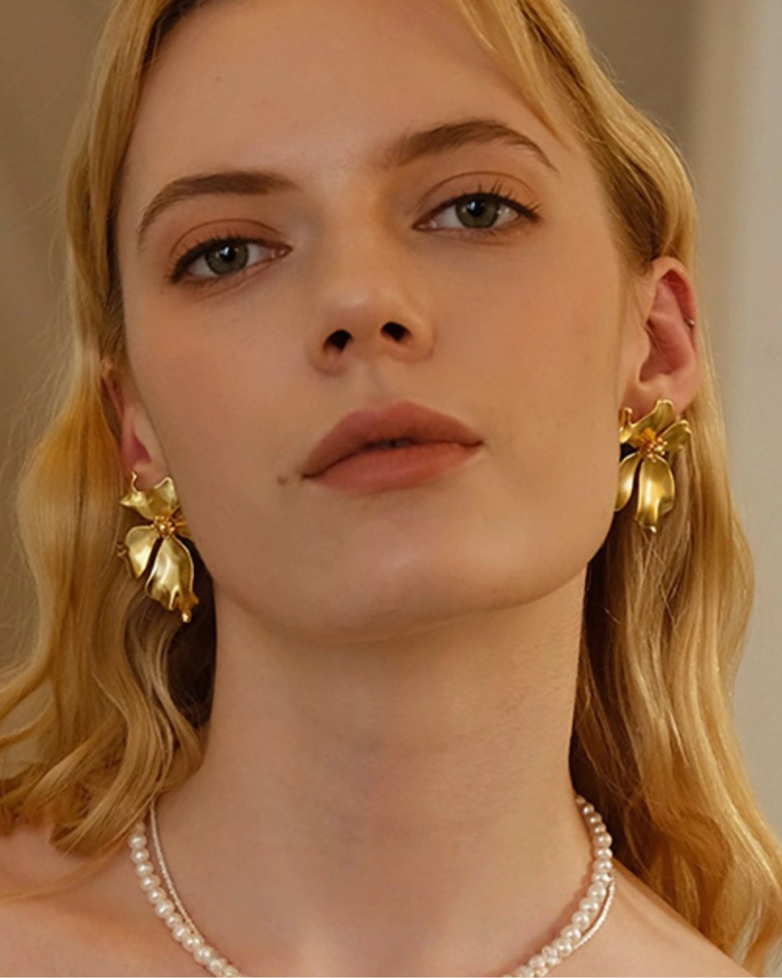 Viola Sculptural Earrings | Earrings | Rhodium & S925 Silver – Lunari Jewellery