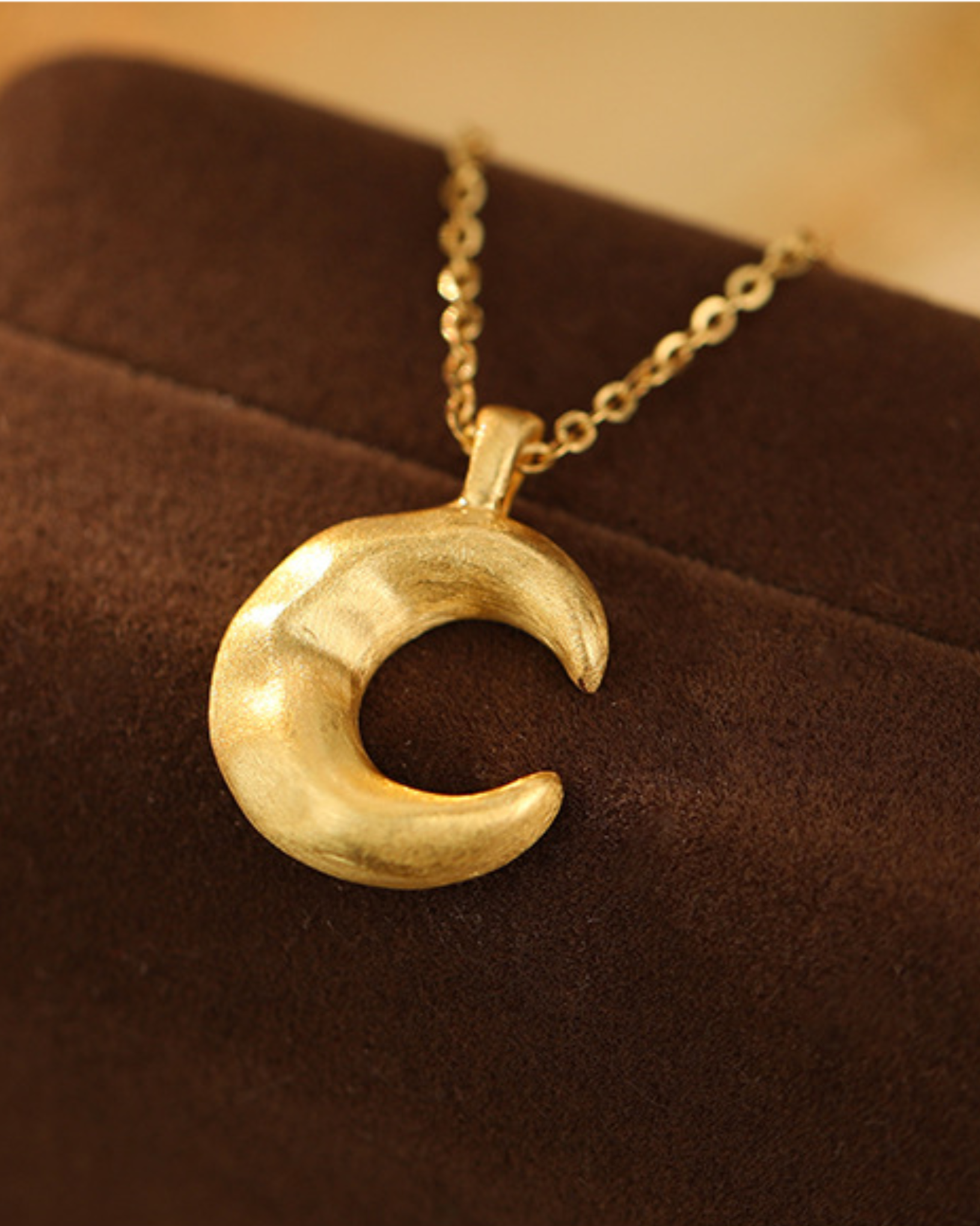 Selene Pendant Necklace | Necklace | Rhodium & S925 Silver – Lunari Jewellery