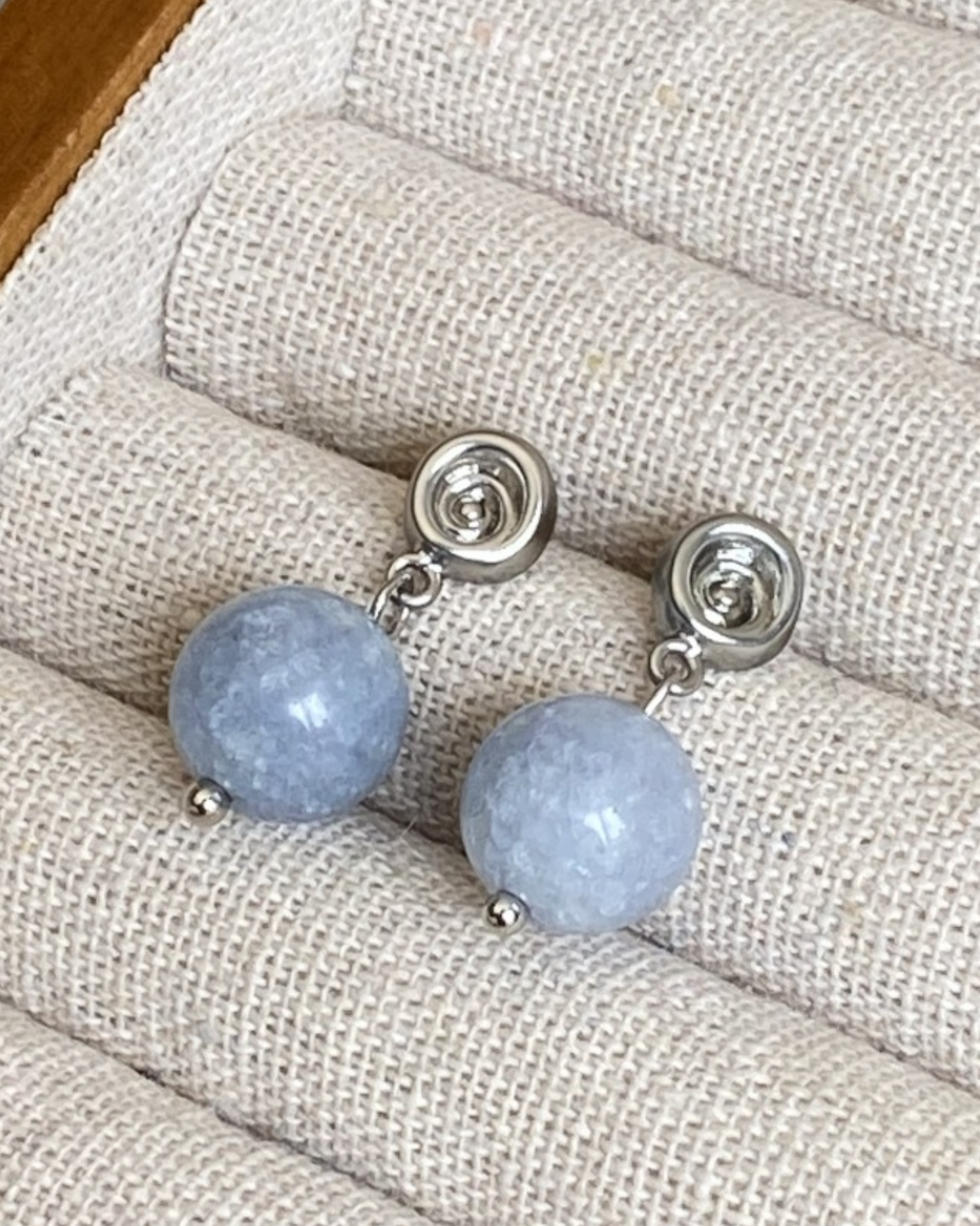 Orb Essence Blue Lace Agate | Earrings | Rhodium & S925 Silver – Lunari Jewellery