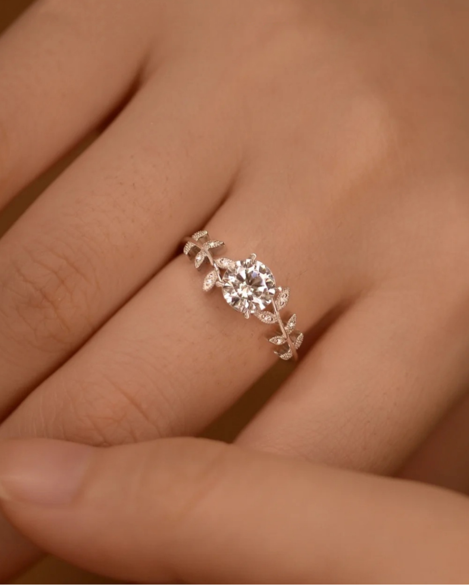 Moissanite Eden Vine Ring | Ring | Moissanite & 18k Gold – Lunari Jewellery