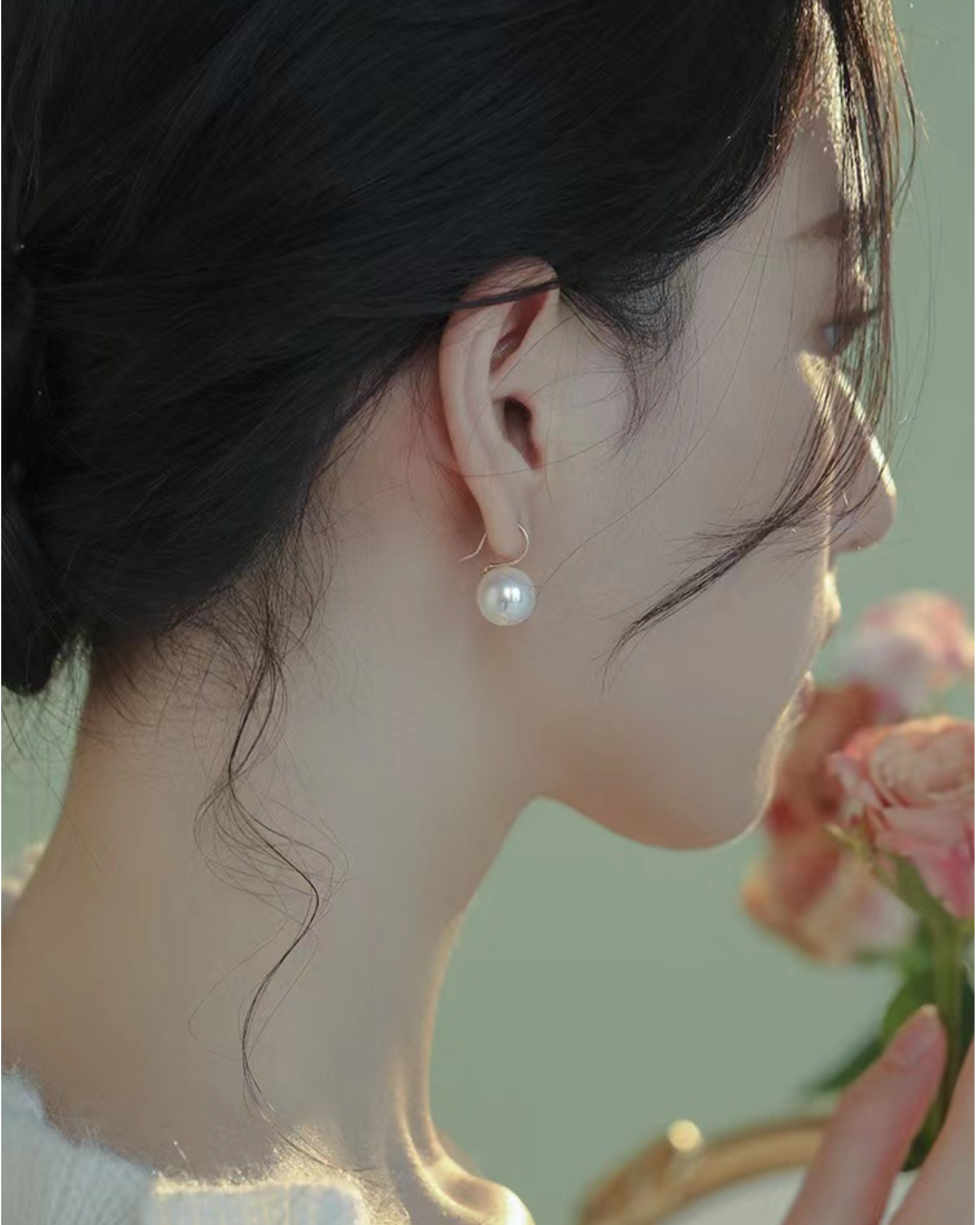 Nimbus Pearl Drops | Earrings | Natural Pearl & 18k Gold – Lunari Jewellery