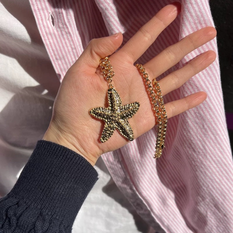 Aurelia Pendant Necklace | Necklace | 18k Gold Plated – Lunari Jewellery