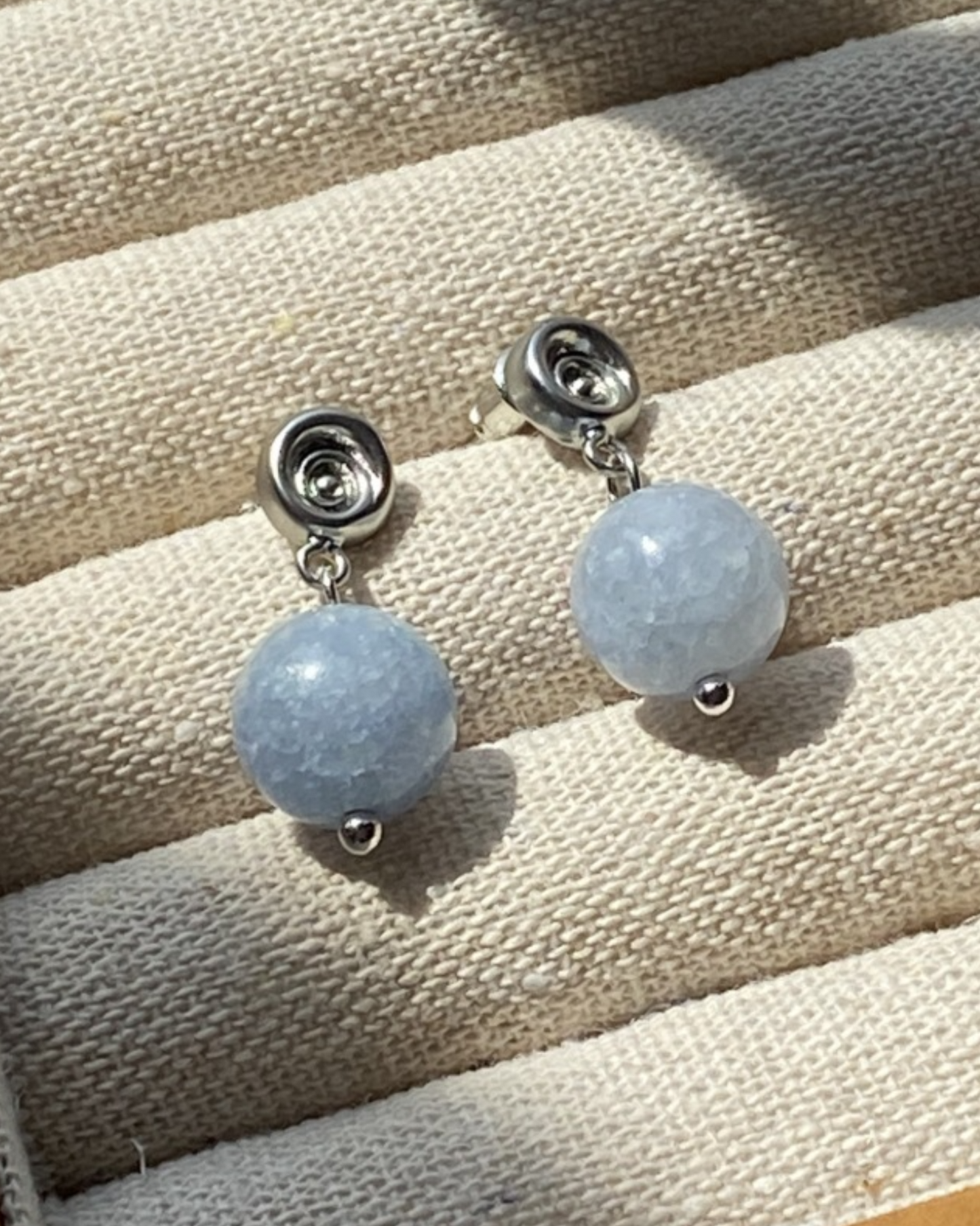 Orb Essence Blue Lace Agate | Earrings | Rhodium & S925 Silver – Lunari Jewellery