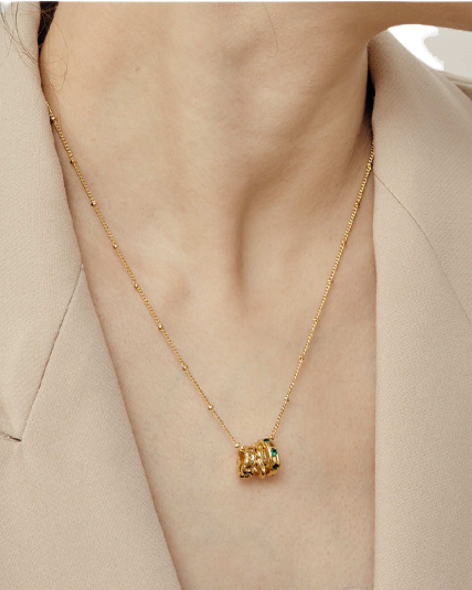 Emerald Glint Necklace | Necklace | 18k Gold Plated – Lunari Jewellery