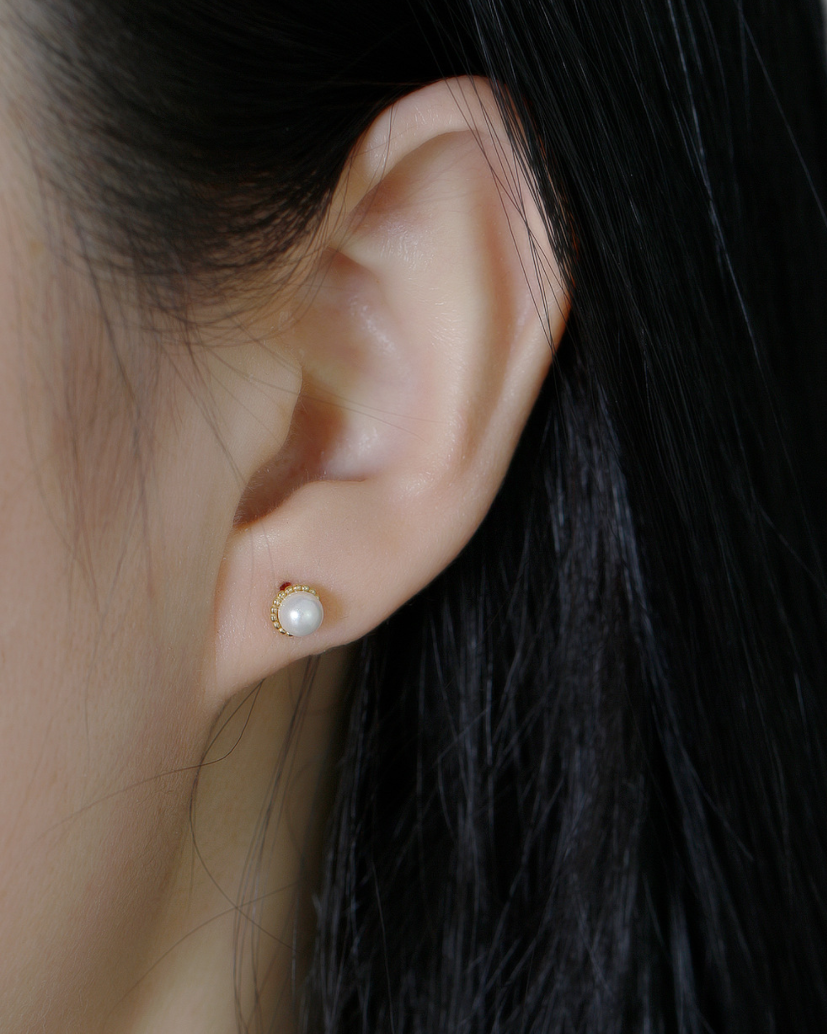 Halo Pearl Studs | Earrings | Natural Pearl & 18k Gold – Lunari Jewellery
