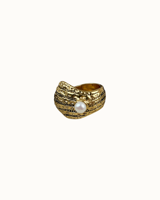 Orla Pearl Ring