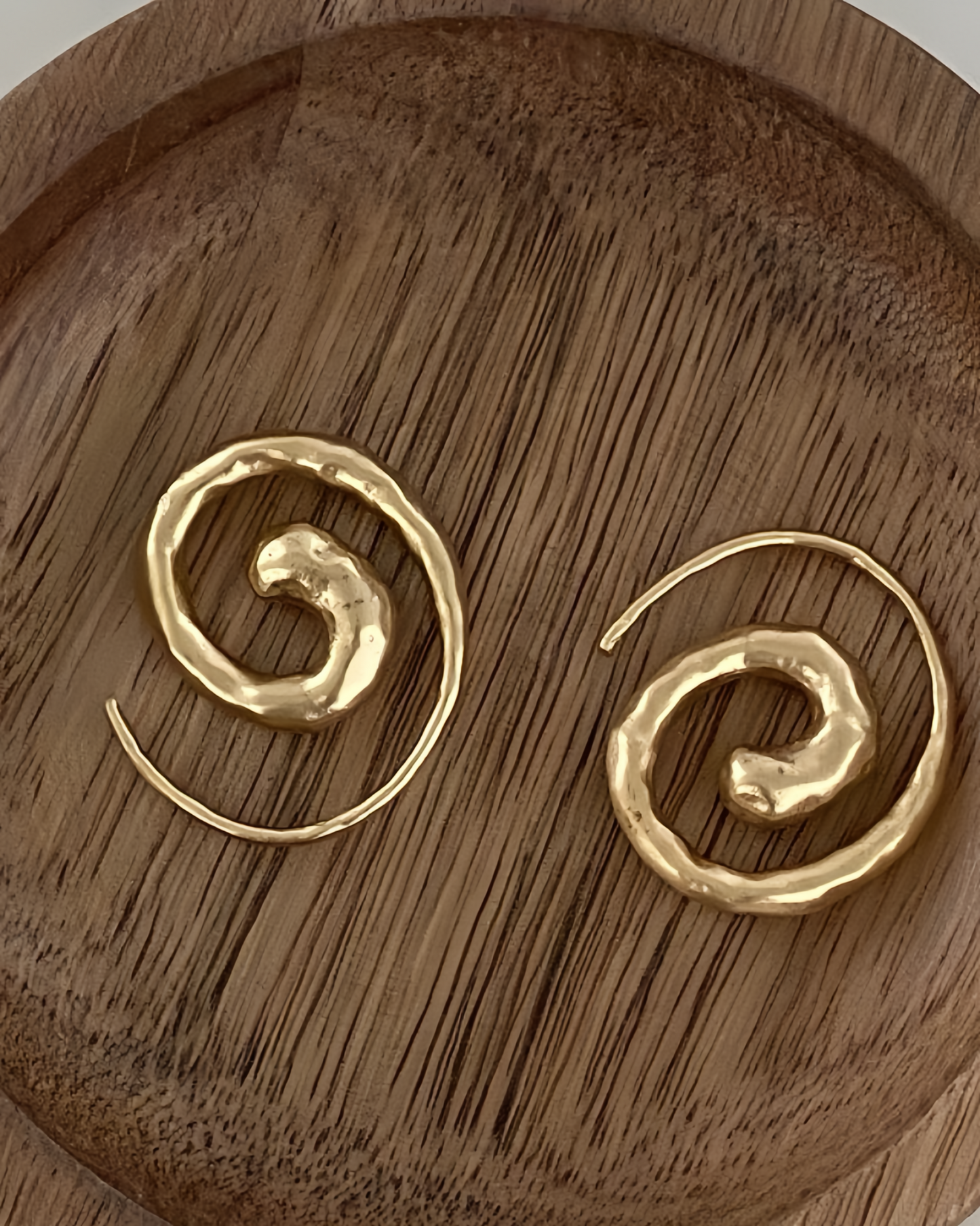 Spira Hoops | Earrings | Rhodium & S925 Silver – Lunari Jewellery