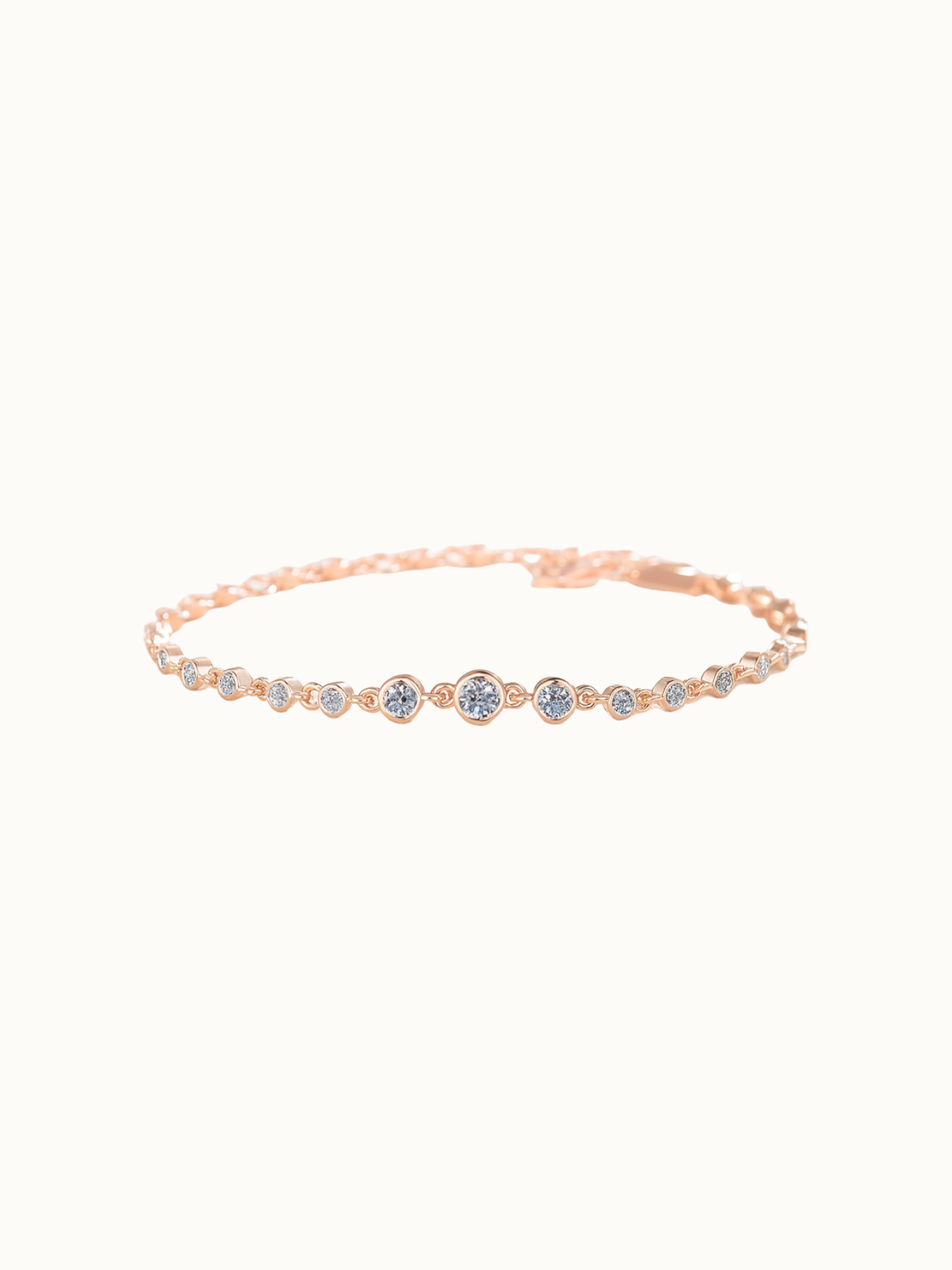 Moissanite Starlit Orbit Bracelet | Bracelet | Moissanite & 18k Gold – Lunari Jewellery
